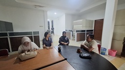 Bawaslu Kota Pekanbaru menggelar diskusi konsolidasi demokrasi dengan mengangkat isu strategis peningkatan pengawasan partisipatif bersama elemen mahasiswa