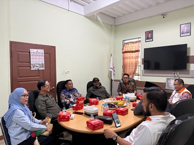 Bawaslu Kota Pekanbaru menggelar kegiatan Diskusi Kolaborasi Demokrasi bersama Dewan Pengurus Daerah (DPD) Partai Keadilan Sejahtera (PKS) Kota Pekanbaru