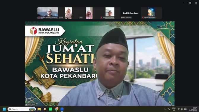 Bawaslu Kota Pekanbaru kembali melaksanakan program Jumat Sehati yang diselenggarakan secara daring melalui aplikasi Zoom.