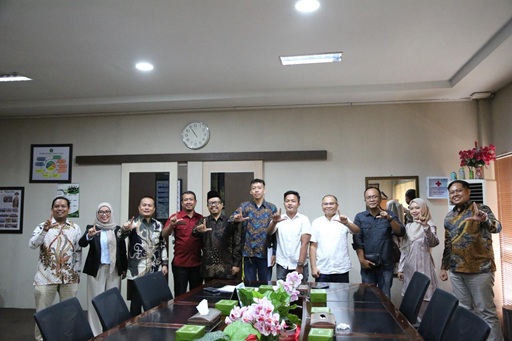  Bawaslu Kota Pekanbaru terus mengintensifkan sosialisasi Kompetisi Debat Penegakan Hukum Pemilu VI Antar Perguruan Tinggi se-Indonesia dengan menyambangi Universitas Lancang Kuning (Unilak)