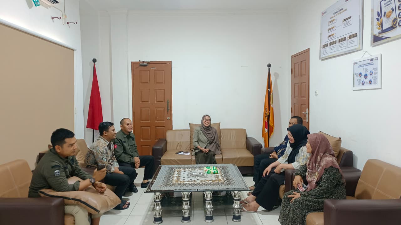 Bawaslu Kota Pekanbaru mematangkan persiapan penjaringan peserta Satuan Karya (Saka) Adhyasta Pemilu melalui rapat internal.