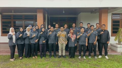 Alnofrizal Ketua Bawaslu Kota Pekanbaru