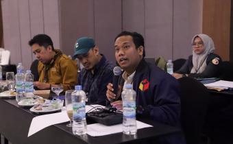 Raja Inal Dalimunthe saat Rapat Pleno Terbuka rekapitulasi hasil penghitungan perolehan suara dalam Pemilihan 2024