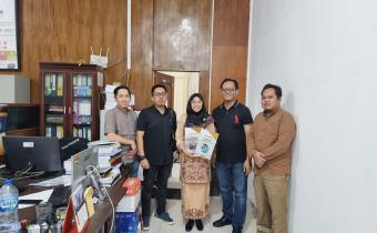 Bawaslu Kota Pekanbaru serahkan Laporan Akhir SDMO & Diklat 