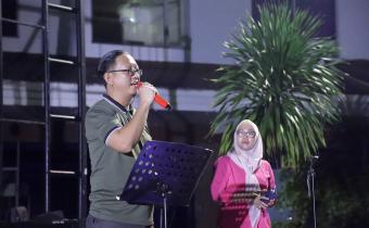 Taufik Hidayat dan Reni Purba Anggota Bawaslu Kota Pekanbaru