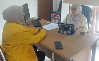 Bawaslu Kota Pekanbaru menerima permintaan informasi dari mahasiswa Universitas Lancang Kuning, Ainun Hamiyah