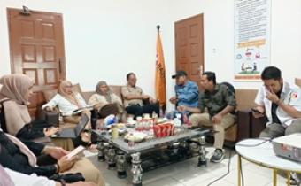 Bawaslu Kota Pekanbaru menerima kunjungan dari KPU Kota Pekanbaru dalam rangka koordinasi hasil pencocokan dan penelitian terbatas (coklit) Pemutakhiran Data Pemilih Berkelanjutan (PDPB)