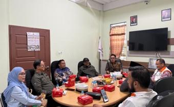 Bawaslu Kota Pekanbaru menggelar kegiatan Diskusi Kolaborasi Demokrasi bersama Dewan Pengurus Daerah (DPD) Partai Keadilan Sejahtera (PKS) Kota Pekanbaru