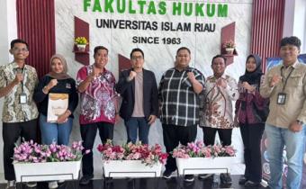 Dalam upaya meningkatkan partisipasi kalangan akademisi pada Kompetisi Debat Penegakan Hukum Pemilu VI Antar Perguruan Tinggi se-Indonesia, Bawaslu Kota Pekanbaru melaksanakan kegiatan sosialisasi di Fakultas Hukum Universitas Islam Riau (UIR)