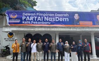 Bawaslu Kota Pekanbaru melaksanakan kunjungan silaturahmi dan Konsolidasi Demokrasi ke Dewan Pimpinan Daerah (DPD) Partai NasDem Kota Pekanbaru