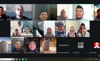  Bawaslu Kota Pekanbaru kembali melaksanakan kegiatan Jumat Sehati melalui tausiah keagamaan yang digelar secara daring melalui Zoom.